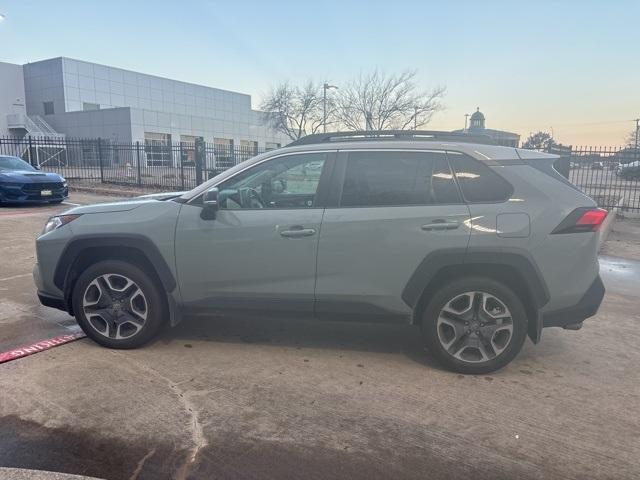 used 2020 Toyota RAV4 car, priced at $27,493