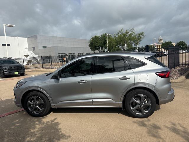 used 2024 Ford Escape car, priced at $25,911