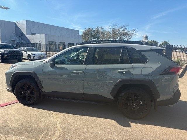 used 2020 Toyota RAV4 car, priced at $29,995