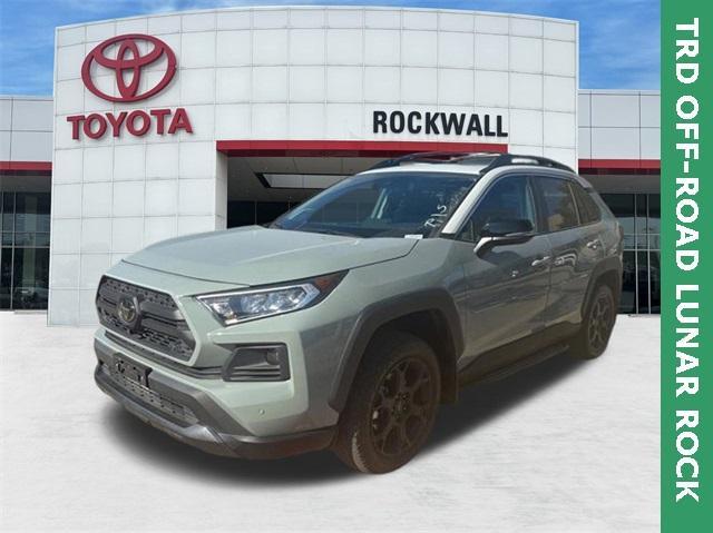 used 2020 Toyota RAV4 car, priced at $29,995