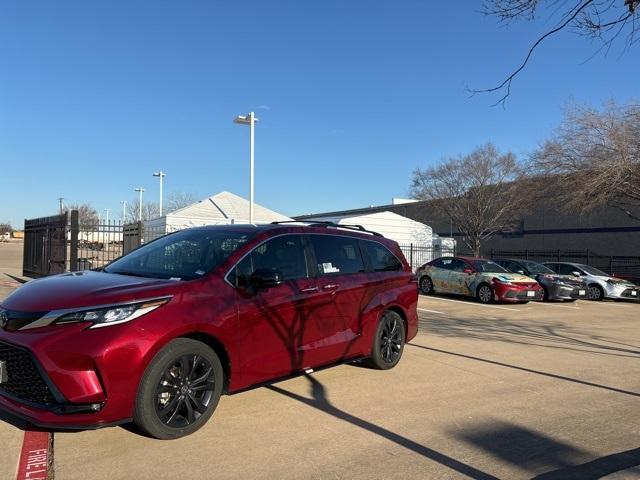 used 2023 Toyota Sienna car, priced at $48,565