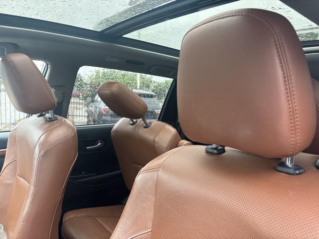 used 2019 Toyota Highlander car, priced at $26,278