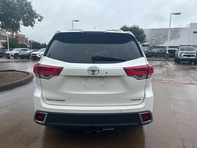 used 2019 Toyota Highlander car, priced at $26,278