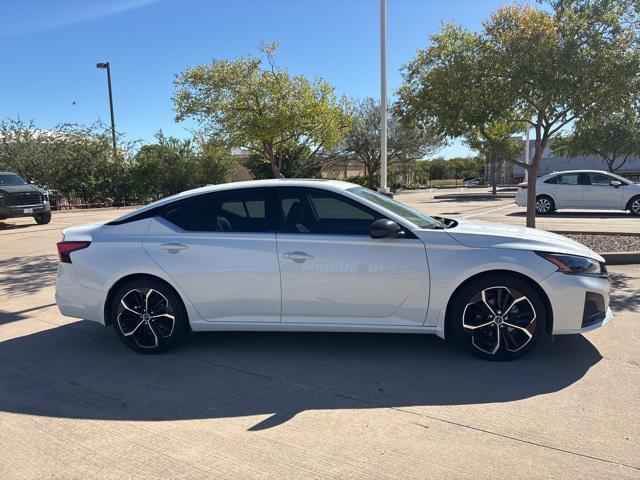 used 2023 Nissan Altima car, priced at $18,699