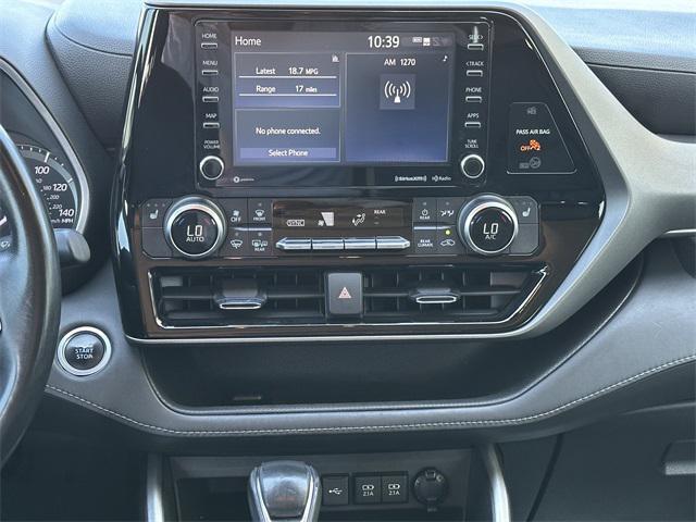used 2021 Toyota Highlander car, priced at $29,985