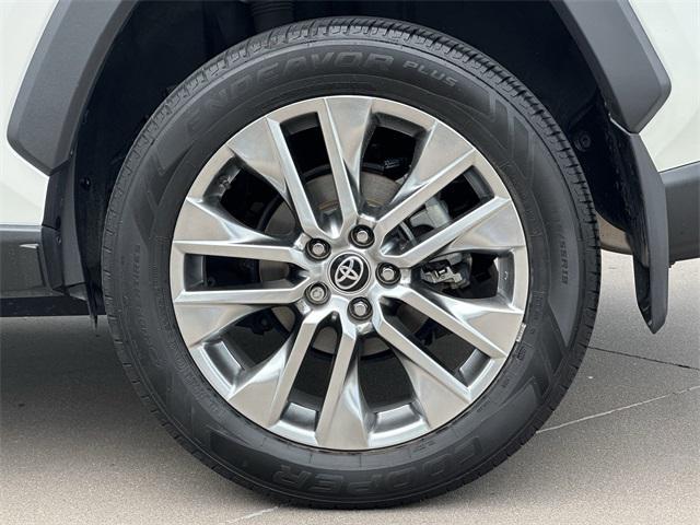 used 2021 Toyota RAV4 car, priced at $23,450