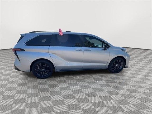 used 2022 Toyota Sienna car, priced at $41,995