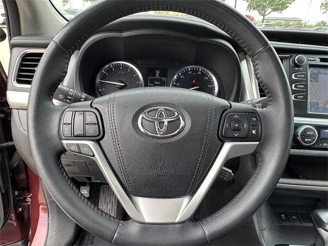 used 2016 Toyota Highlander car, priced at $15,977