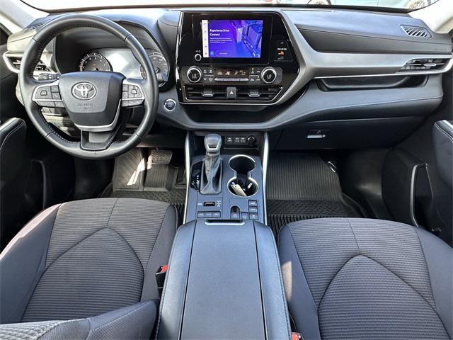 used 2023 Toyota Highlander car, priced at $37,995
