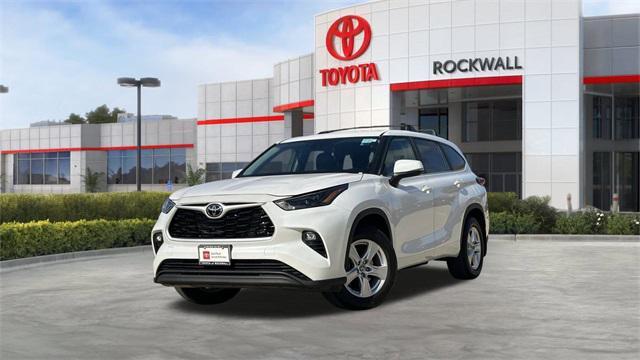 used 2023 Toyota Highlander car, priced at $37,995