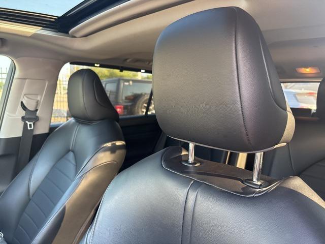 used 2022 Toyota Highlander car, priced at $35,545