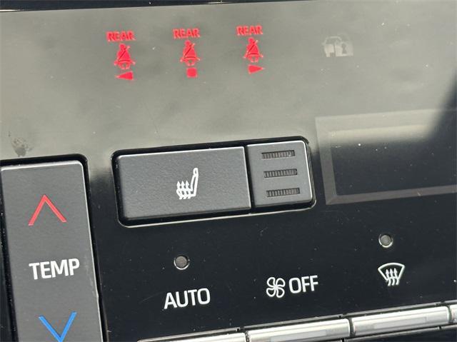 used 2020 Toyota Avalon car, priced at $31,451