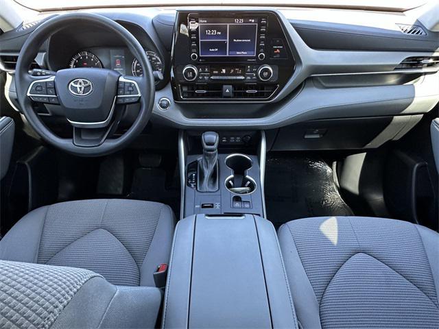 used 2022 Toyota Highlander car, priced at $37,770