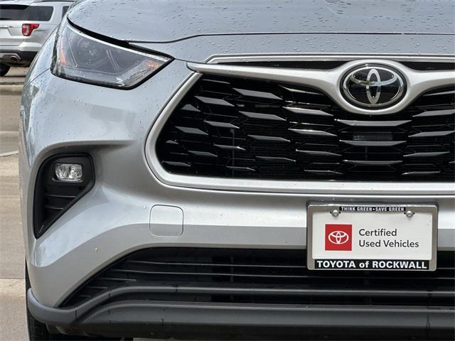 used 2024 Toyota Highlander car, priced at $34,850