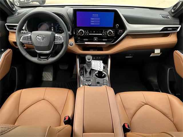 new 2025 Toyota Highlander car, priced at $57,363