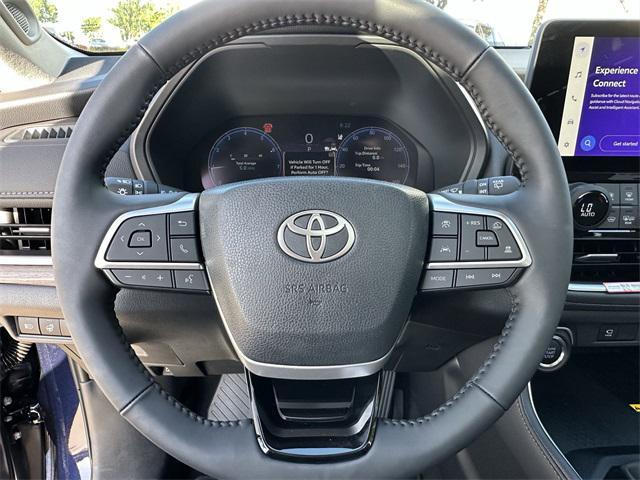 new 2025 Toyota Highlander car, priced at $56,577
