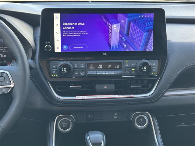 new 2025 Toyota Highlander car, priced at $56,577