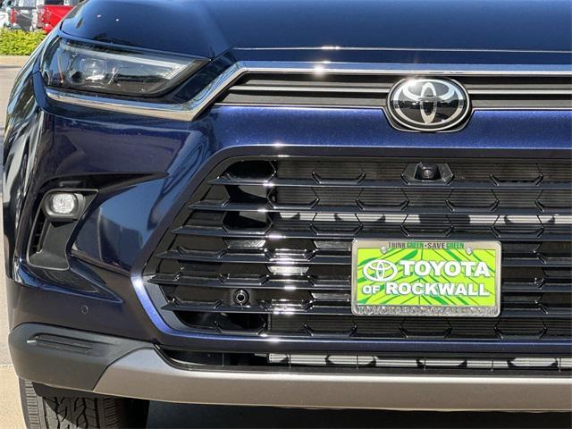 new 2025 Toyota Highlander car, priced at $56,577