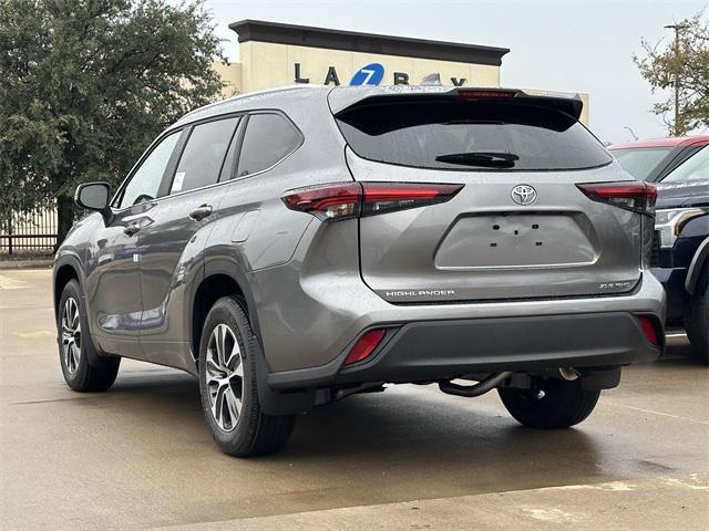 new 2026 Toyota Highlander car, priced at $47,340