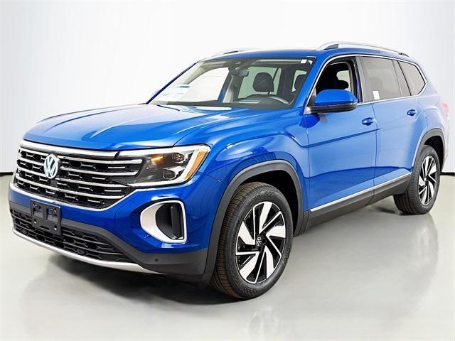 new 2025 Volkswagen Atlas car, priced at $48,072