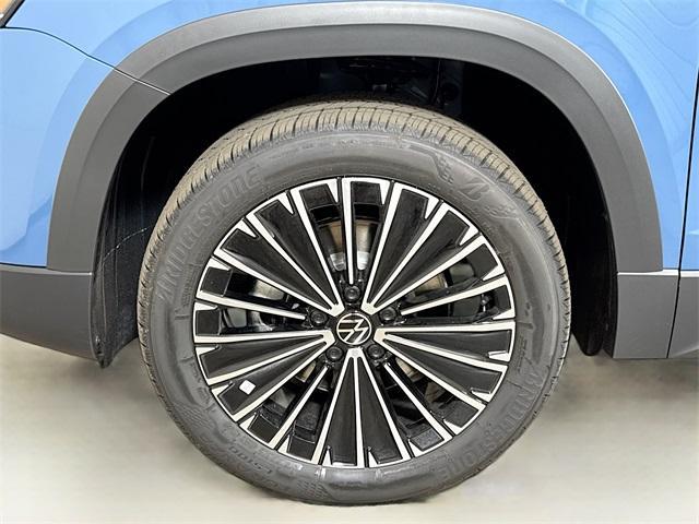 new 2025 Volkswagen Taos car, priced at $31,599