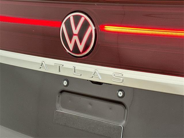 new 2026 Volkswagen Atlas Cross Sport car, priced at $53,969