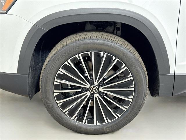 new 2025 Volkswagen Taos car, priced at $31,288
