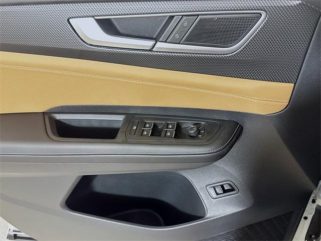 new 2026 Volkswagen Atlas Cross Sport car, priced at $51,446