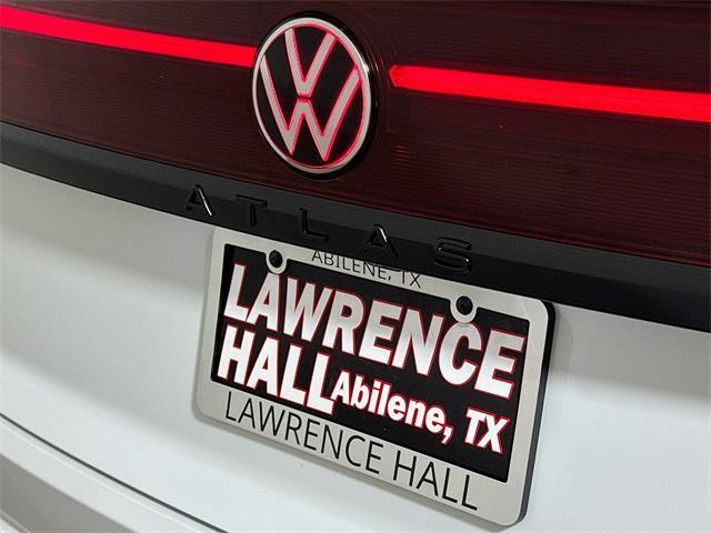 new 2026 Volkswagen Atlas Cross Sport car, priced at $51,446