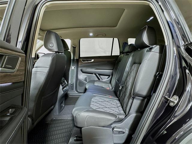 new 2026 Volkswagen Atlas car, priced at $57,312