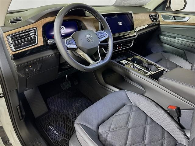 new 2026 Volkswagen Atlas car, priced at $46,370