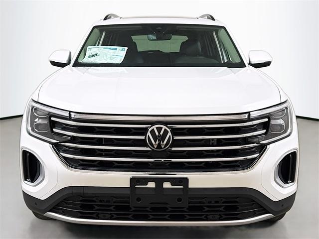 new 2026 Volkswagen Atlas car, priced at $46,370