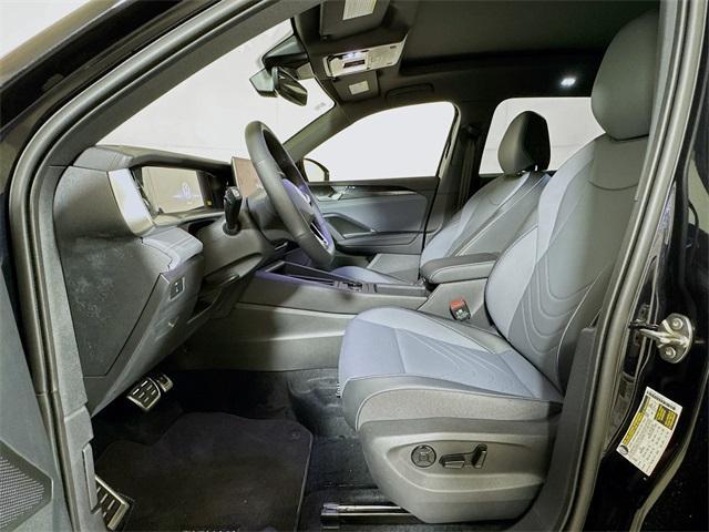 new 2025 Volkswagen Tiguan car, priced at $37,876