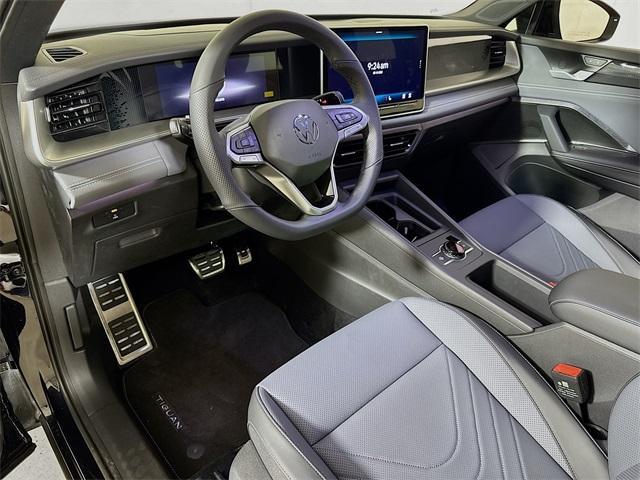 new 2025 Volkswagen Tiguan car, priced at $37,876