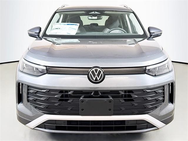new 2026 Volkswagen Tiguan car, priced at $32,381