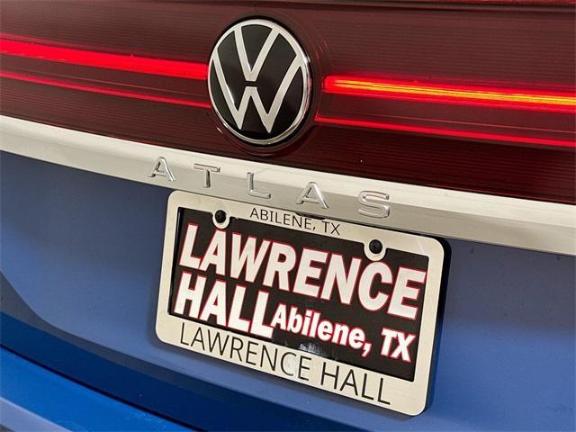 new 2026 Volkswagen Atlas car, priced at $41,386