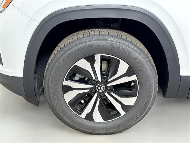new 2025 Volkswagen Atlas Cross Sport car, priced at $37,364