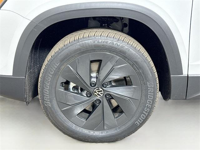 new 2025 Volkswagen Taos car, priced at $26,396