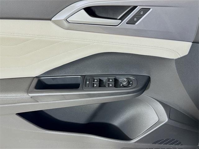 new 2025 Volkswagen Taos car, priced at $36,816