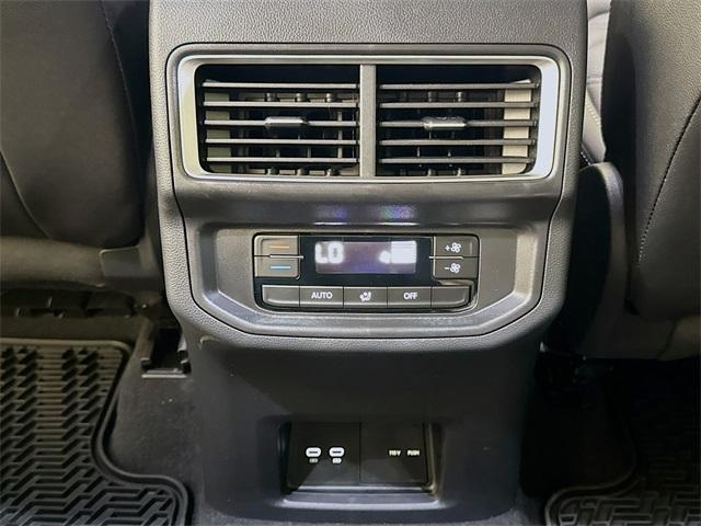 new 2025 Volkswagen Atlas car, priced at $45,619