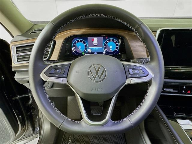 new 2026 Volkswagen Atlas car, priced at $44,823
