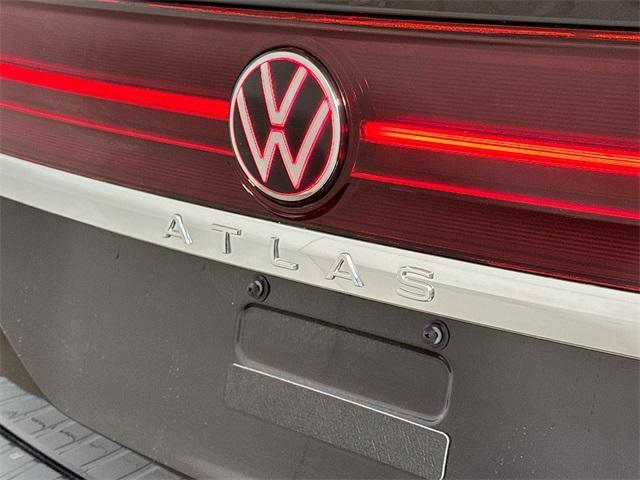 new 2026 Volkswagen Atlas car, priced at $44,823