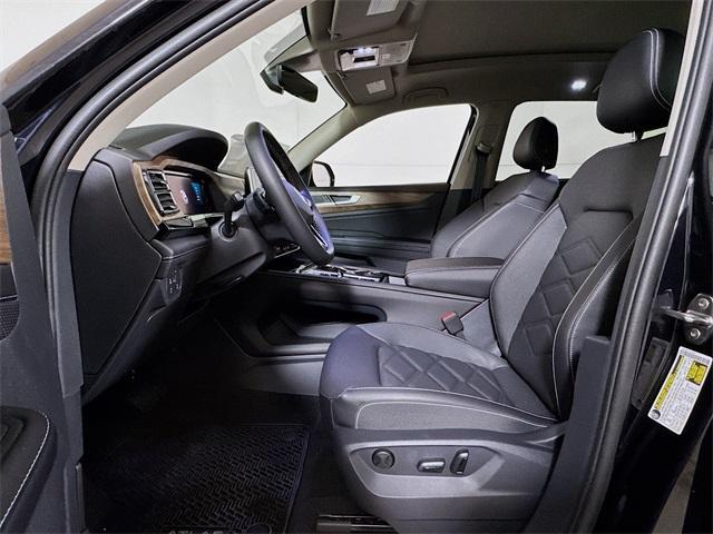 new 2026 Volkswagen Atlas car, priced at $44,823