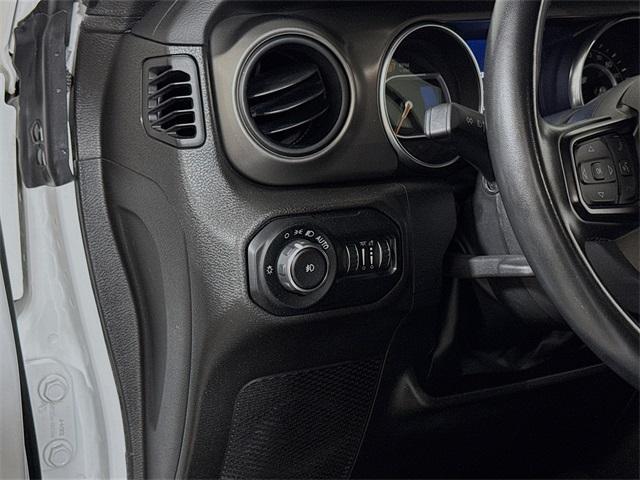 used 2021 Jeep Wrangler Unlimited car, priced at $28,587