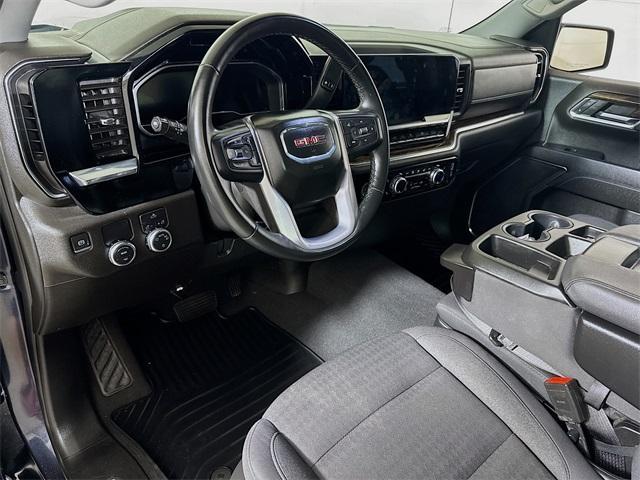 used 2024 GMC Sierra 1500 car, priced at $38,521