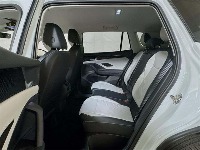 new 2025 Volkswagen Tiguan car, priced at $33,966