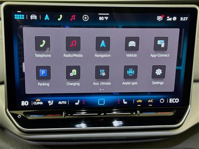 new 2025 Volkswagen ID.4 car, priced at $40,720