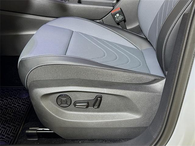 new 2025 Volkswagen Tiguan car, priced at $37,591