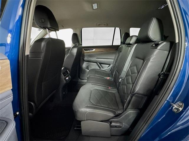new 2025 Volkswagen Atlas car, priced at $34,900