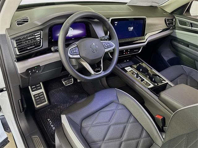 new 2025 Volkswagen Atlas car, priced at $47,076